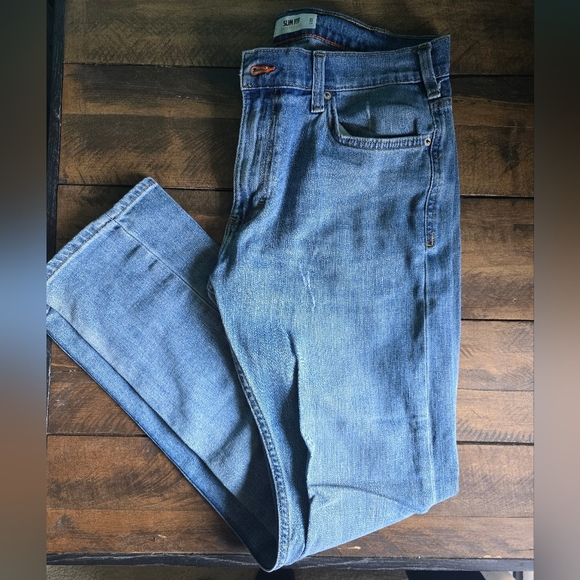 Lee Relaxed Fit Light Blue Jeans - Picture 1 of 4